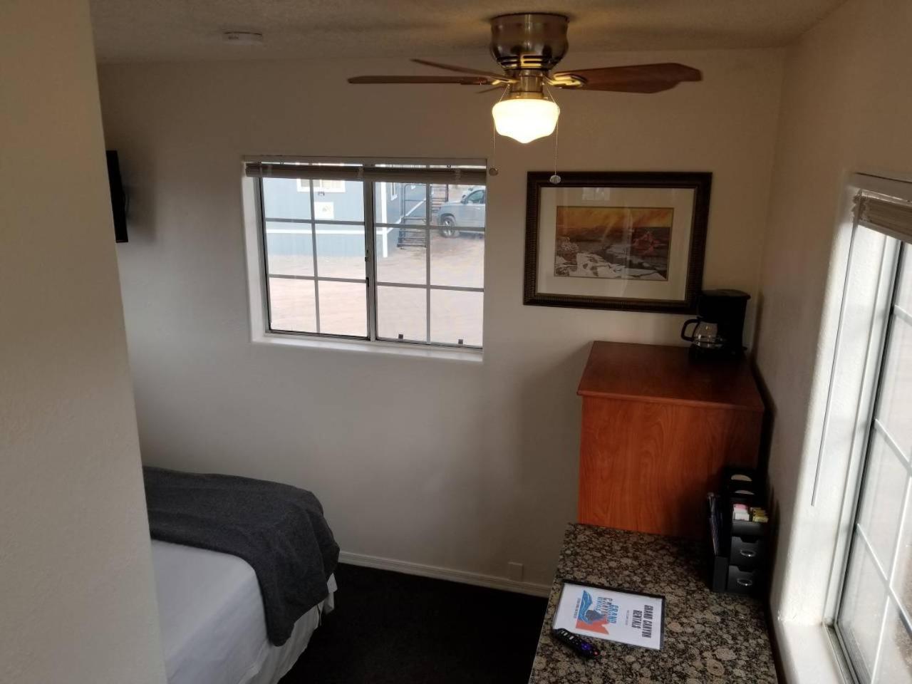 072B Affordable Retreat Nr South Rim Sleeps 4- No Kitchenette Vila Valle Exterior foto